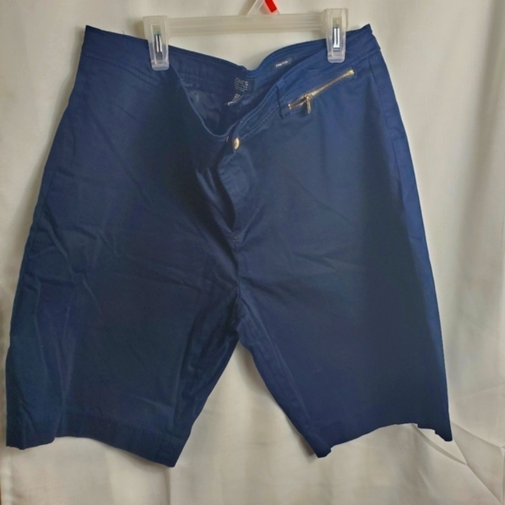 Jones New York signature stretch Bermuda short Size 14